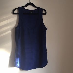 XS Sleeveless Blouse
